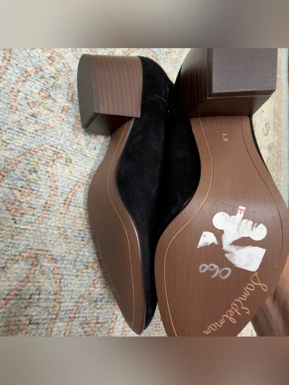 Sam Edelman Reesa Black Suede Booties size 9